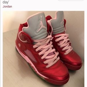 Kids size 2 1/2 great condition